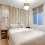Serviced Apartment - 6 Guests - Champs-Elysees