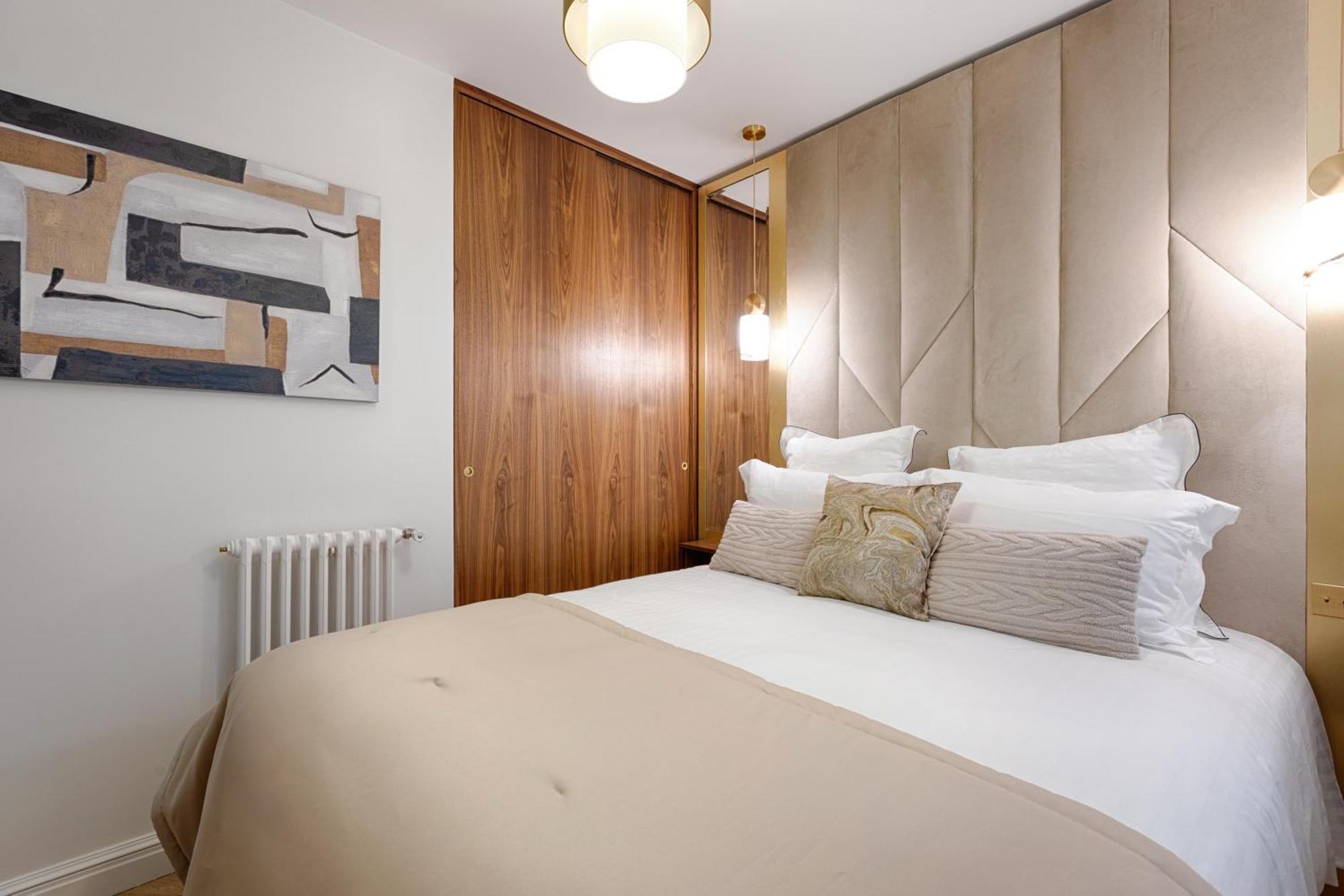 Serviced - 6 Guests - Champs-elysees *
